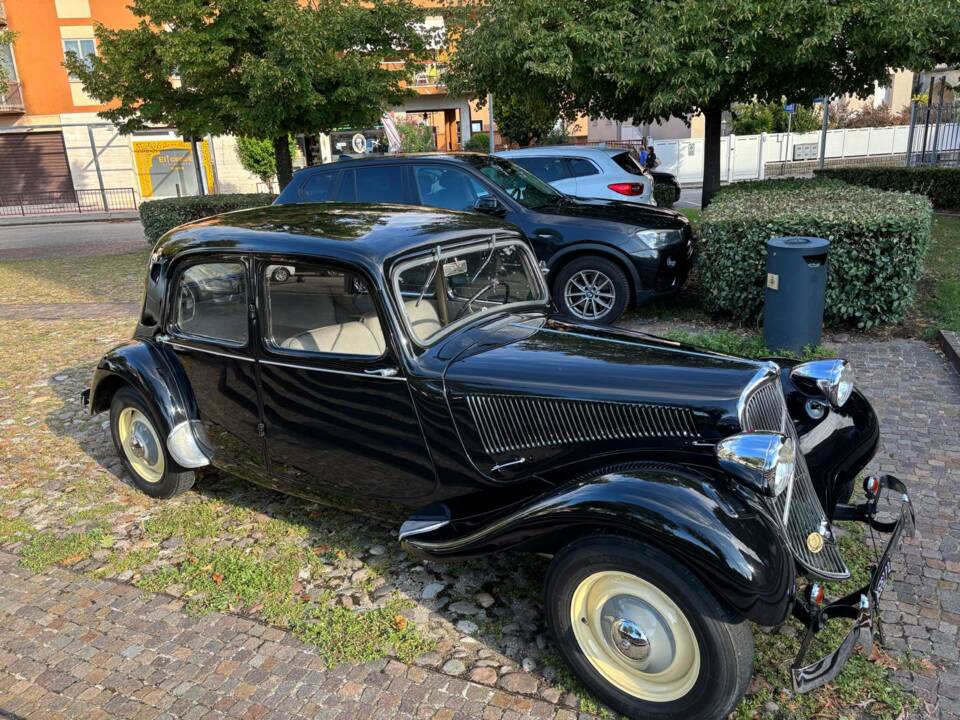 Bild 6/7 von Citroën Traction Avant 11 BL (1952)