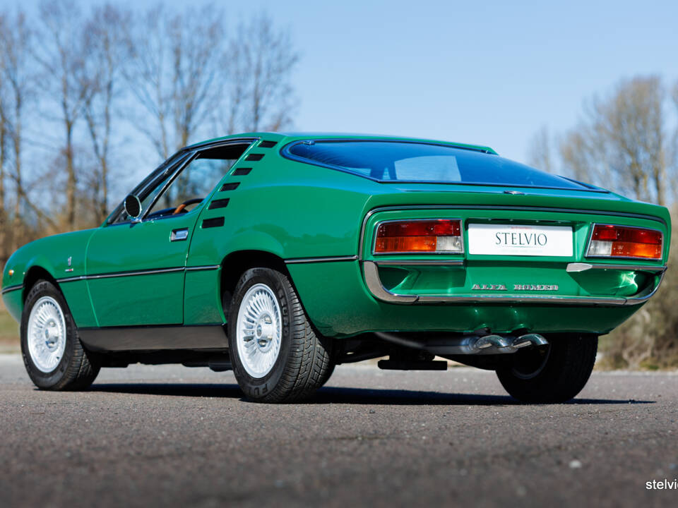 Image 10/49 de Alfa Romeo Montreal (1974)