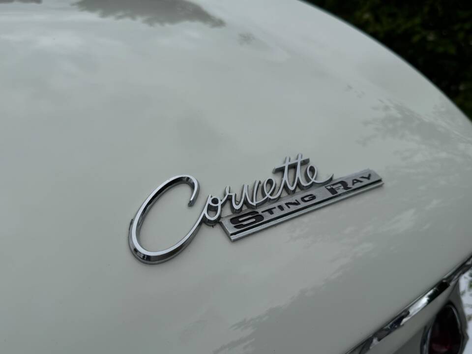 Image 30/52 of Chevrolet Corvette Sting Ray Convertible (1963)
