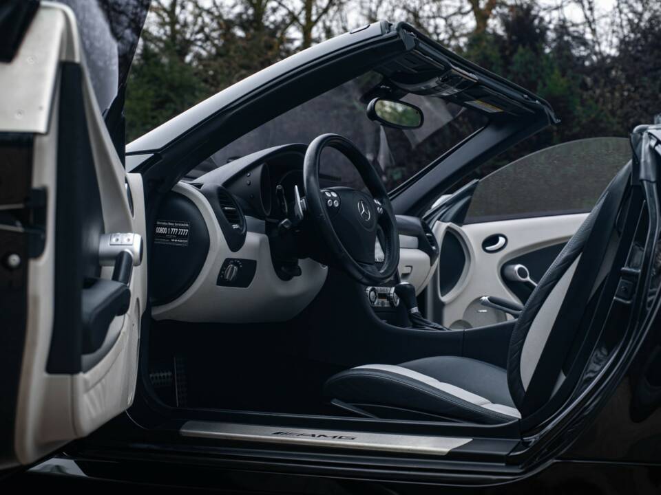 Immagine 19/38 di Mercedes-Benz SLK 55 AMG (2007)