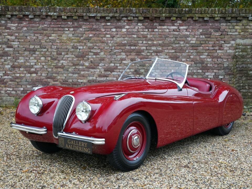 Image 11/50 of Jaguar XK 120 OTS (Alloy) (1949)