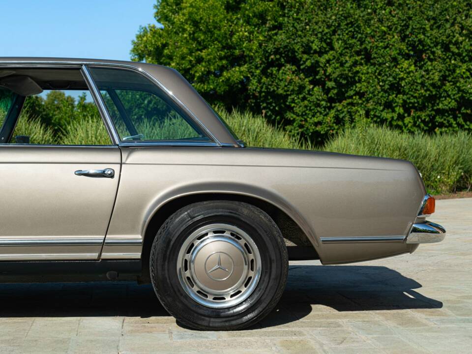 Image 41/50 de Mercedes-Benz 280 SL (1969)