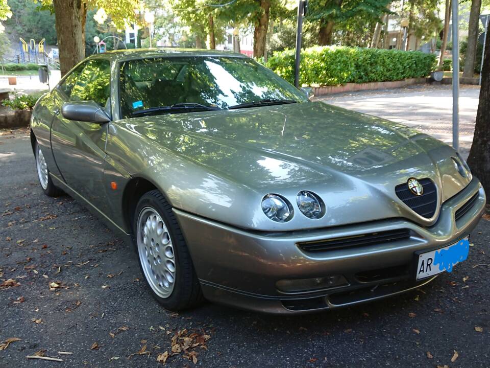 Bild 6/52 von Alfa Romeo GTV 2.0 V6 Turbo (1995)
