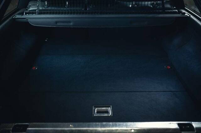 Image 13/15 de Audi S6 Plus Avant (1996)