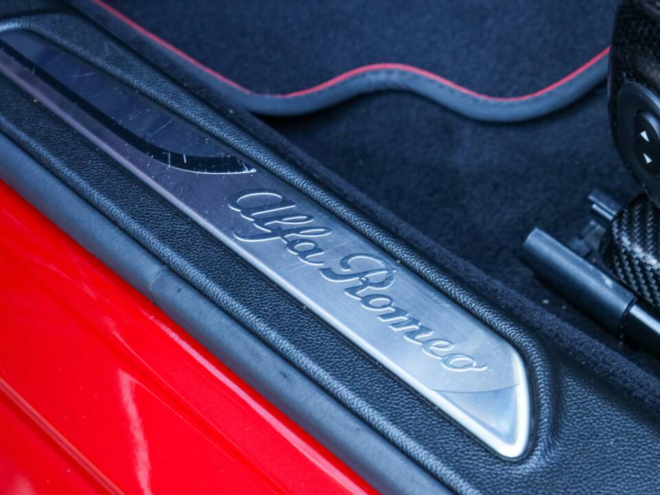 Bild 38/50 von Alfa Romeo Giulia Quadrifoglio (2017)