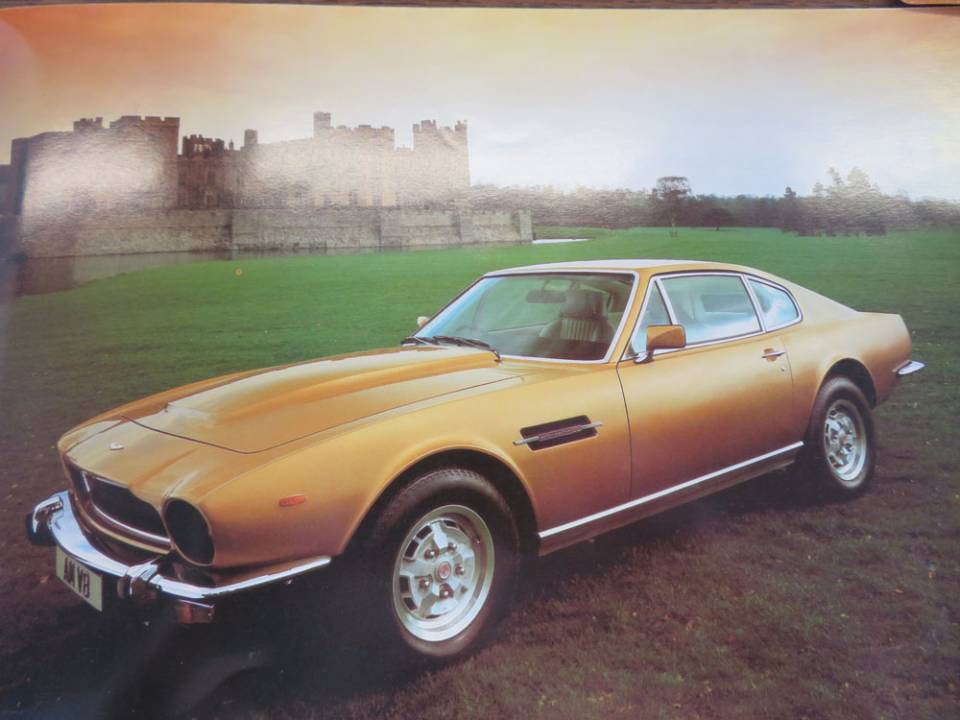 Image 20/20 of Aston Martin V8 (1978)