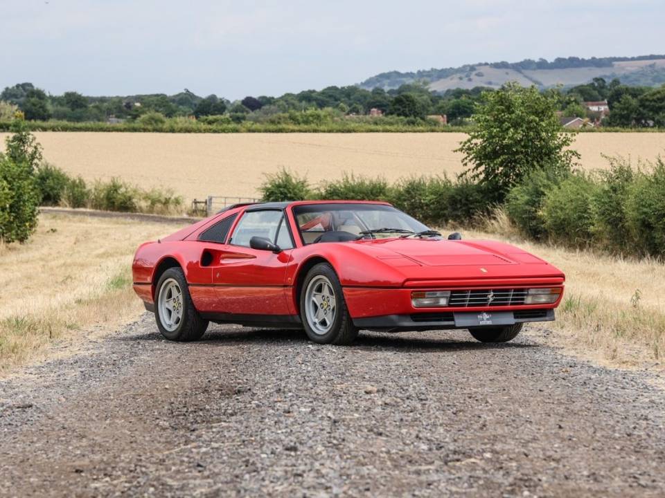 Afbeelding 5/5 van Ferrari 328 GTS (1986)