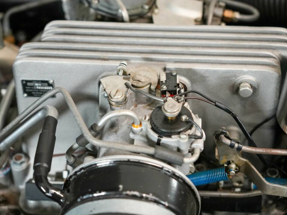 Bild 20/31 von Chevrolet Corvette (1958)