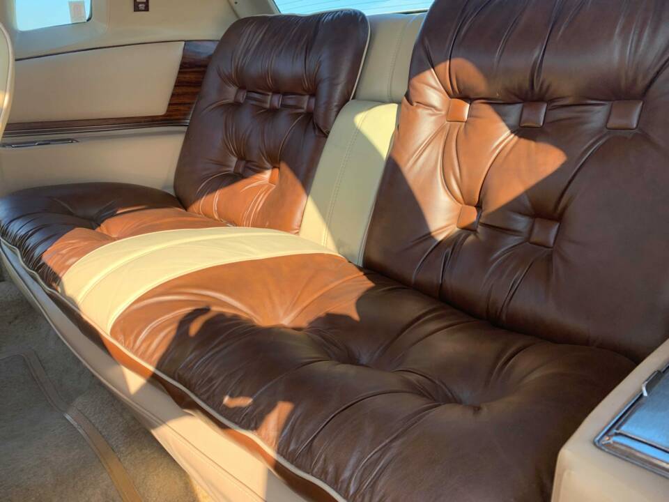Image 6/6 of Cadillac Fleetwood Eldorado Coupe (1978)