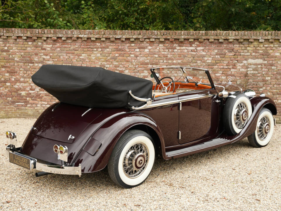 Immagine 36/50 di Mercedes-Benz 320 Cabriolet B (1939)