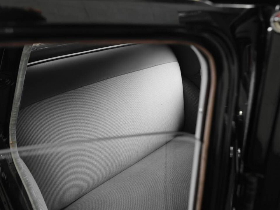 Image 34/50 of Citroën Traction Avant 11 BL (1953)