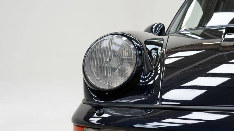 Afbeelding 15/15 van Porsche 911 Carrera 4 (1991)