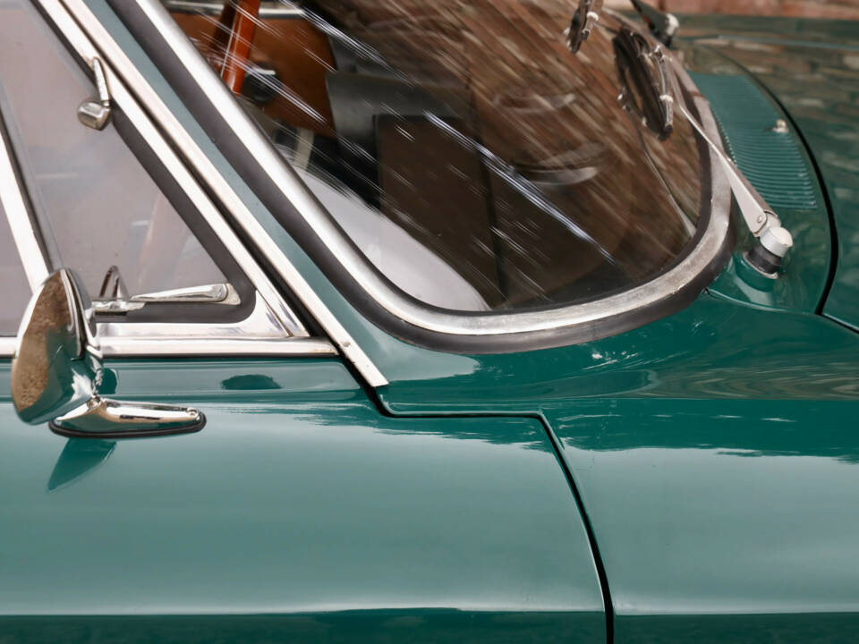 Immagine 18/50 di Alfa Romeo 2000 GTV (1973)