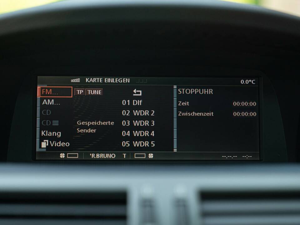 Image 49/50 de BMW 745Li (2001)