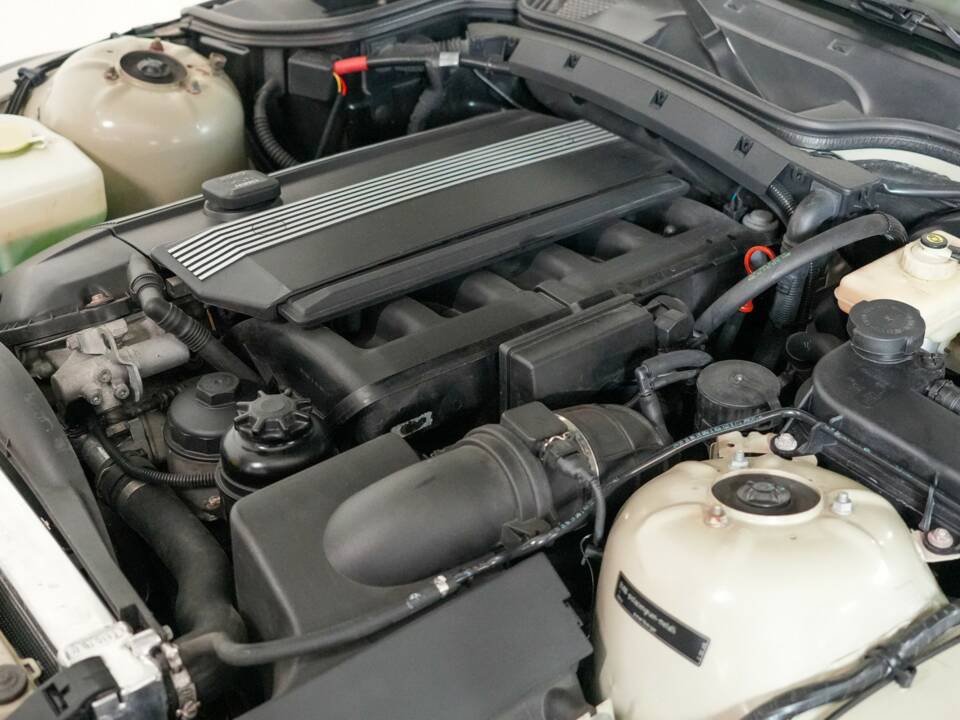 Afbeelding 4/33 van BMW Z3 Coupé 3.0 (2002)