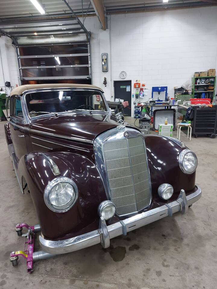 Bild 2/46 von Mercedes-Benz 220 Cabriolet A (1953)