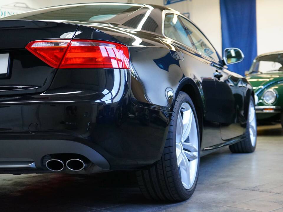 Image 15/37 de Audi S5 Coupé (2007)