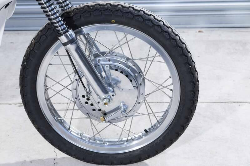 Imagen 22/33 de Moto Guzzi DUMMY (1949)