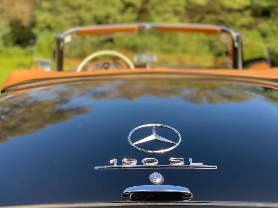 Imagen 33/67 de Mercedes-Benz 190 SL (1961)