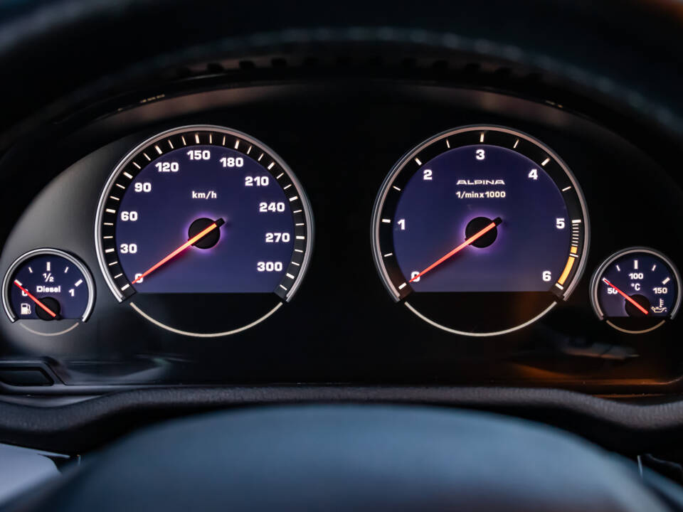 Image 31/50 of ALPINA XD3 Biturbo (2014)