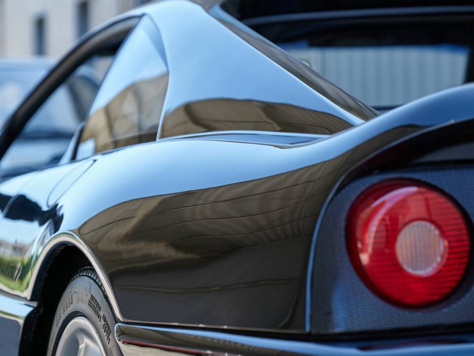Bild 5/29 von Ferrari F 355 F1 (1998)