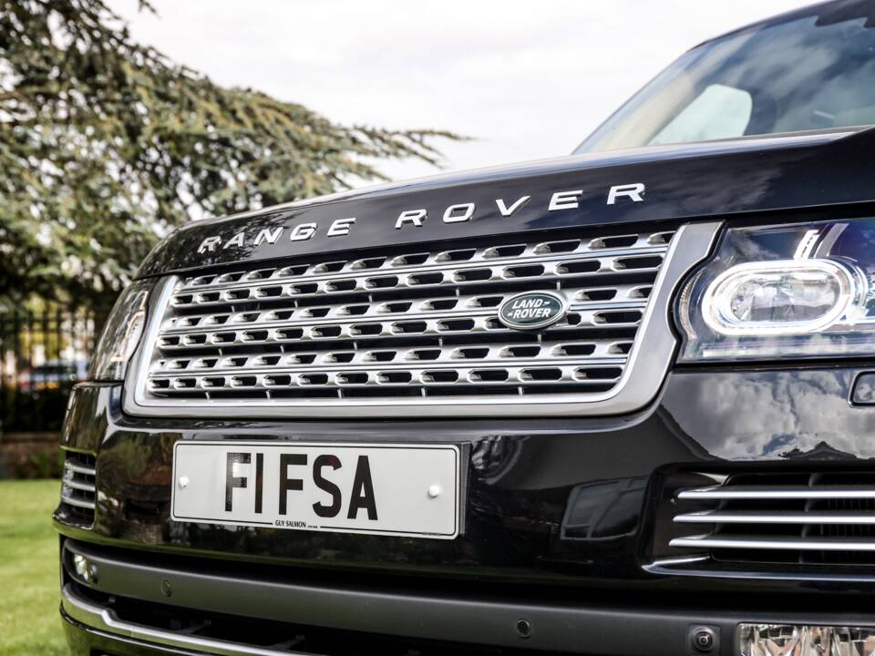 Imagen 9/49 de Land Rover Range Rover Sport SVR (2014)