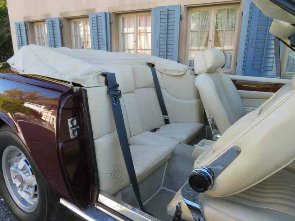 Image 12/22 of Aston Martin V8 Volante (1980)