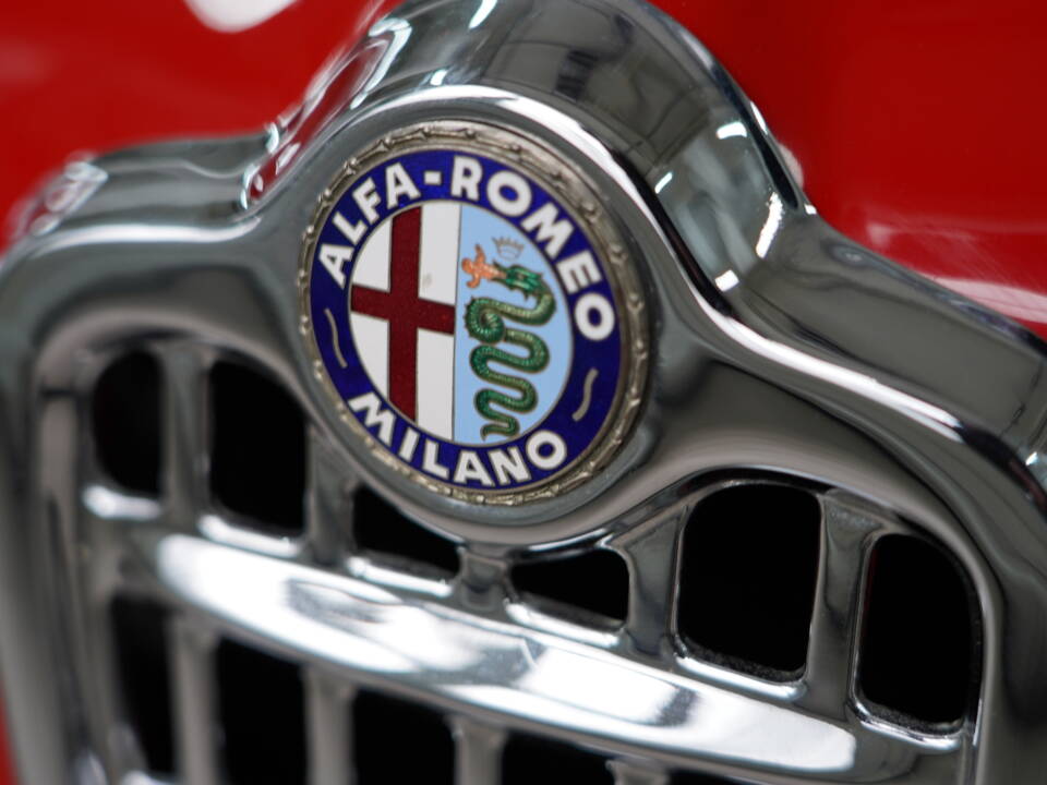 Image 8/28 of Alfa Romeo Giulietta Spider (1958)