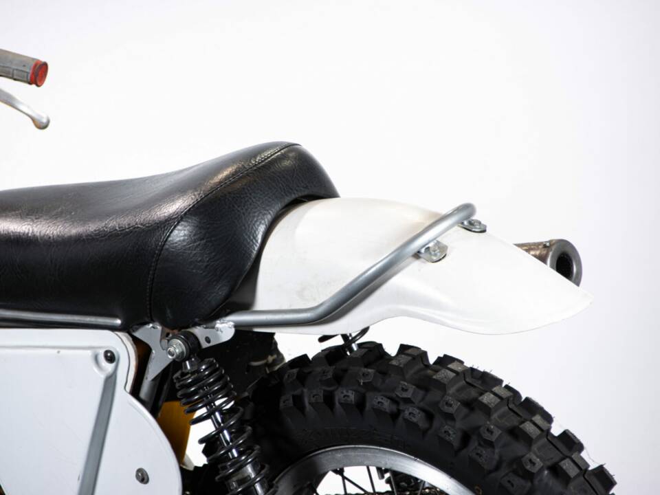 Imagen 15/43 de KTM 250 MC/GS (1973)