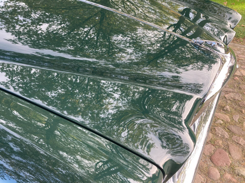 Image 39/52 de Jaguar 420 G (1967)