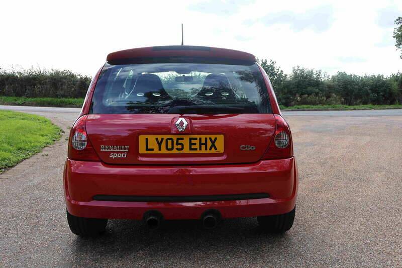 Imagen 20/34 de Renault Clio II RS 182 Cup (2005)
