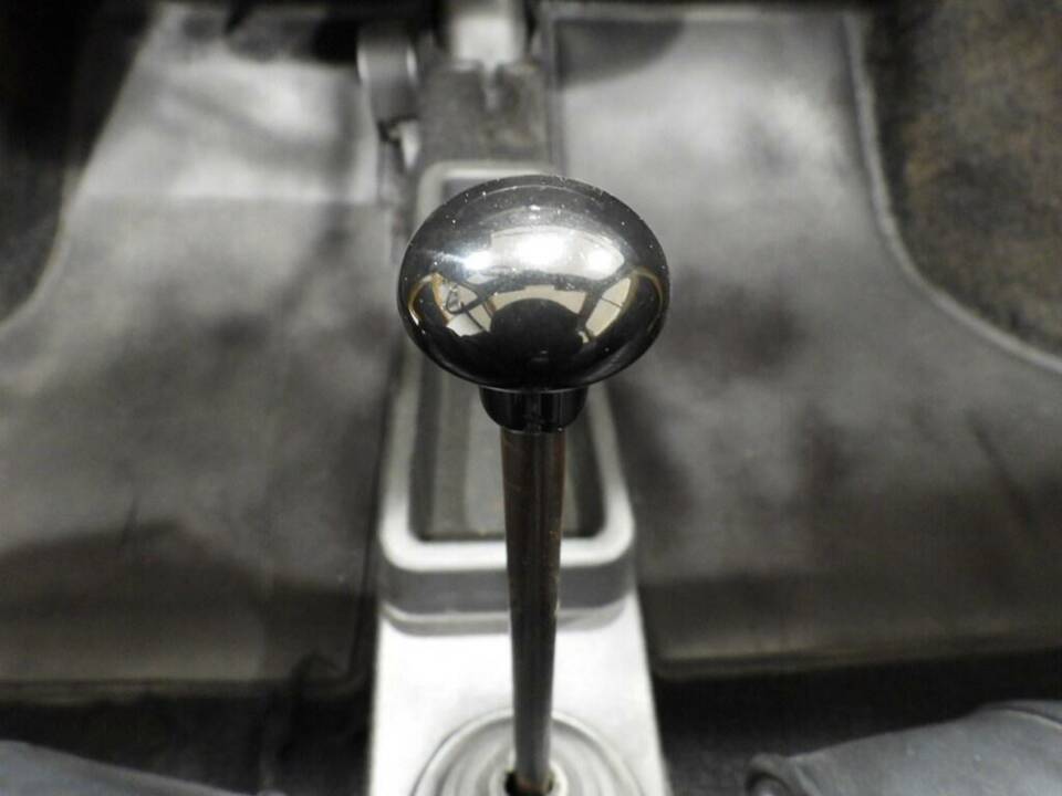 Image 8/15 of FIAT 500 L (1970)