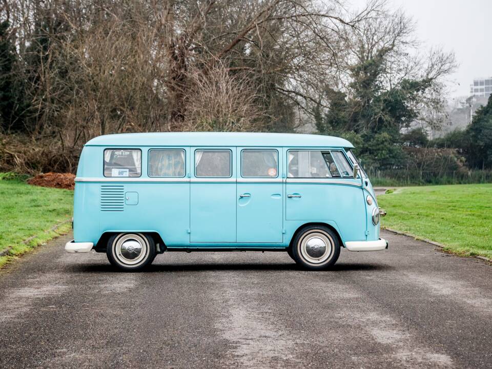 Image 17/40 of Volkswagen T2c Combi (1966)