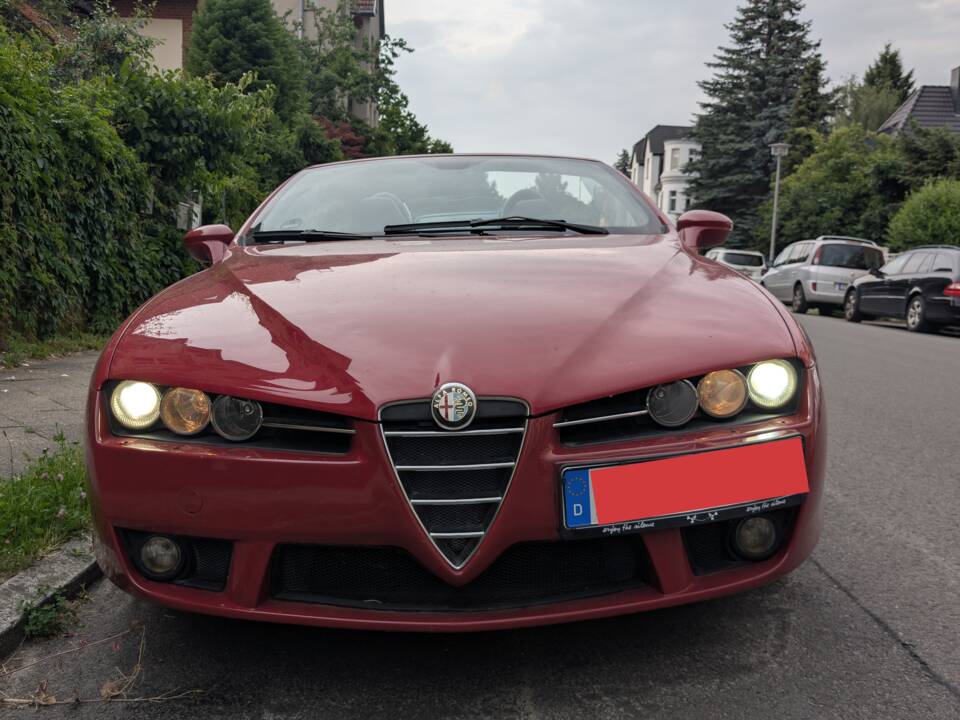 Image 24/29 of Alfa Romeo Spider 2.2 JTS (2008)
