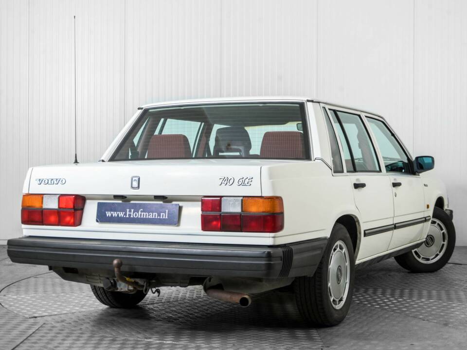 Image 43/50 de Volvo 740 (1984)