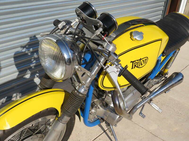 Image 7/45 of Norton Triton 650 (1961)