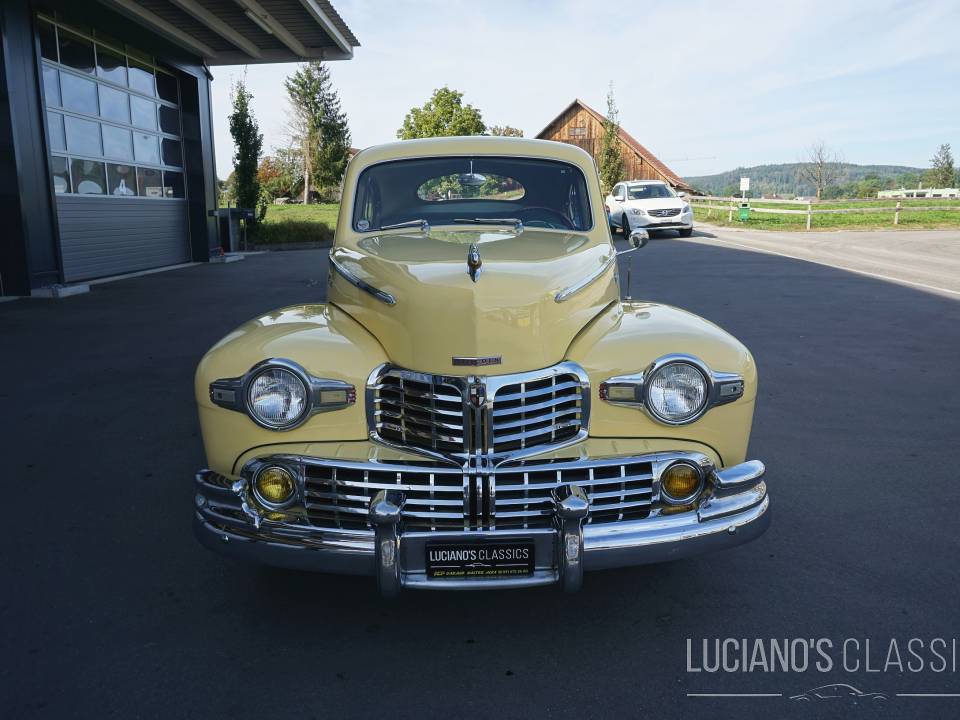 Image 11/50 of Lincoln Zephyr (1947)