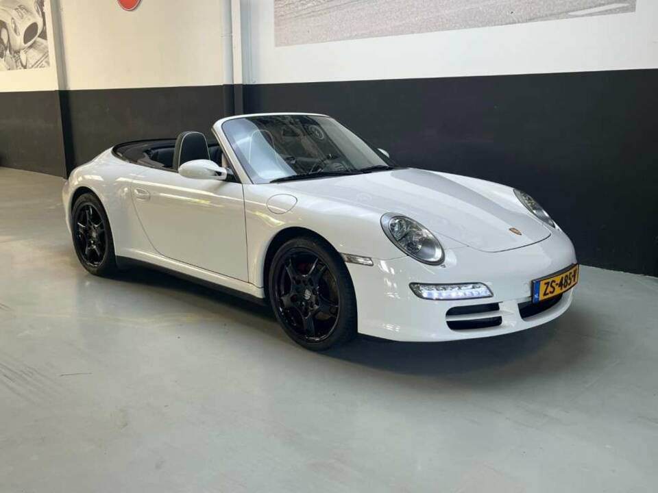 Bild 2/50 von Porsche 911 Carrera 4 (2007)