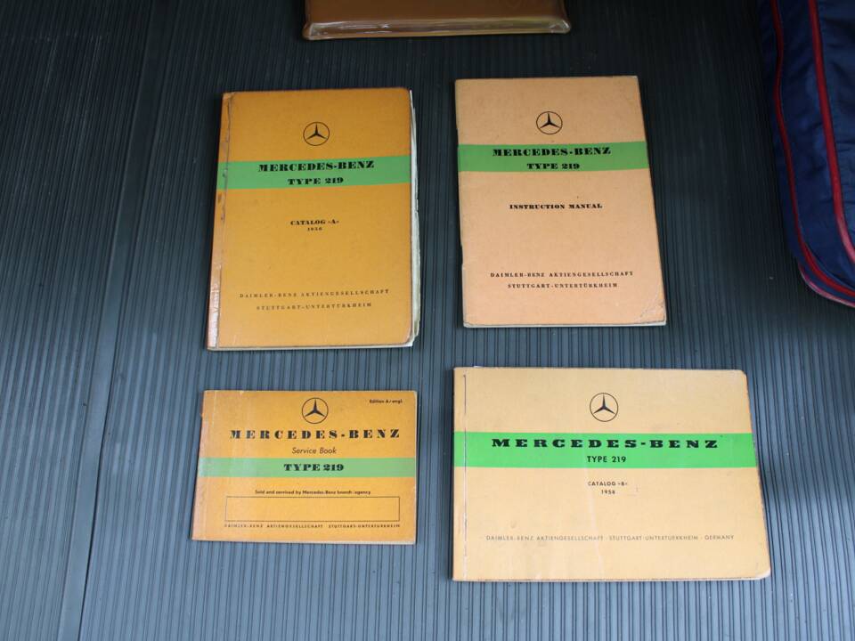 Image 42/50 of Mercedes-Benz 219 (1959)
