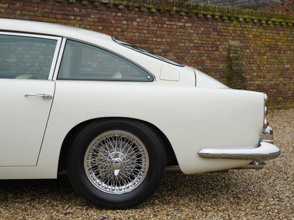 Bild 21/50 von Aston Martin DB 4 (1961)