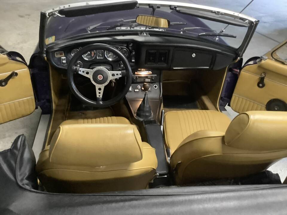 Bild 8/8 von MG MGB (1973)