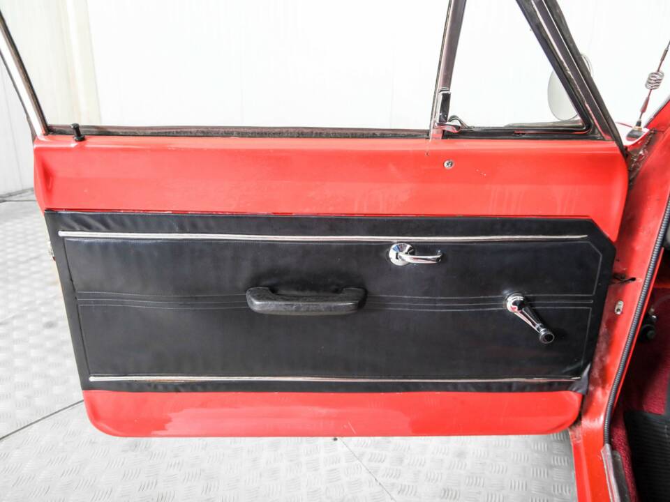 Bild 32/50 von Opel Kadett 1,1 S (1968)