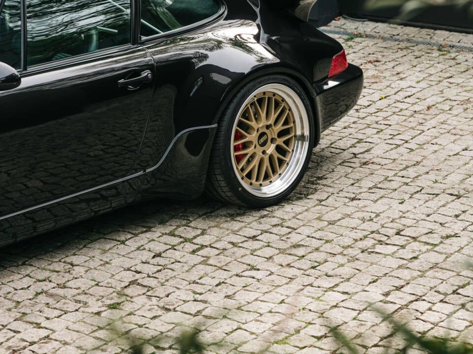 Image 51/95 of Porsche 911 Turbo 3.3 (1991)