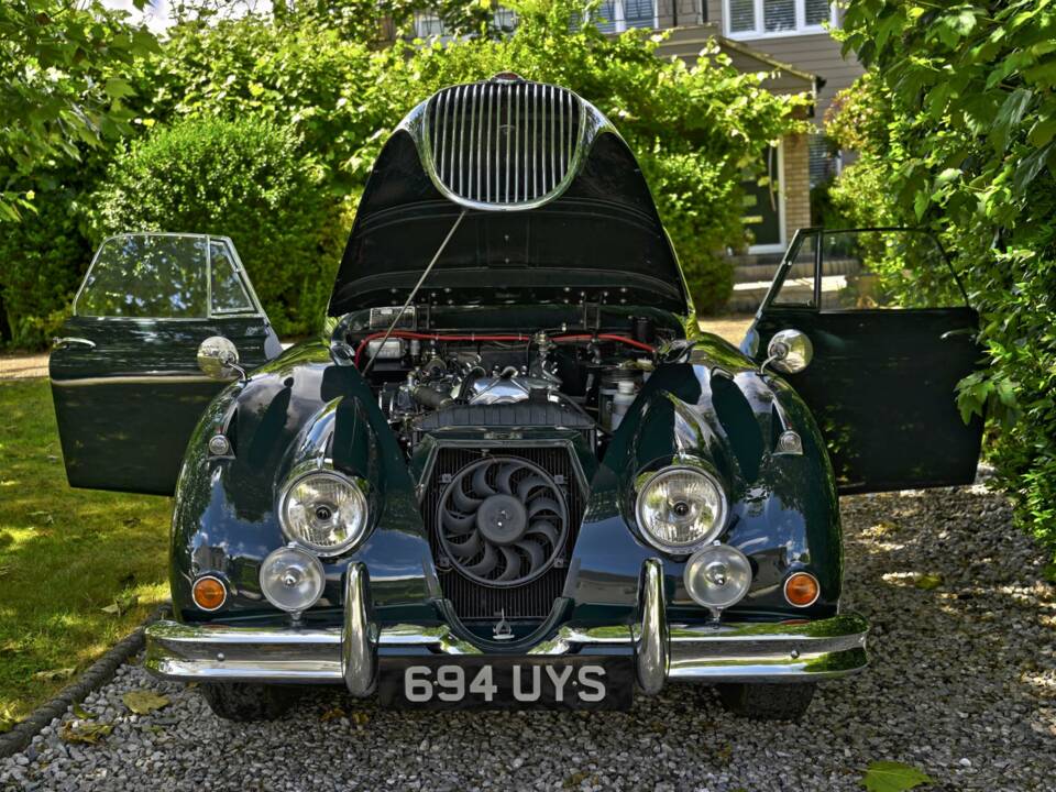 Immagine 24/50 di Jaguar XK 150 3.8 S DHC (1960)