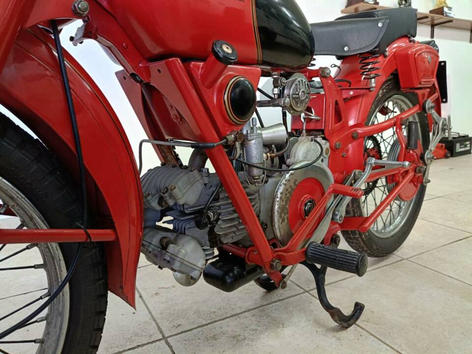 Afbeelding 8/39 van Moto Guzzi DUMMY (1950)