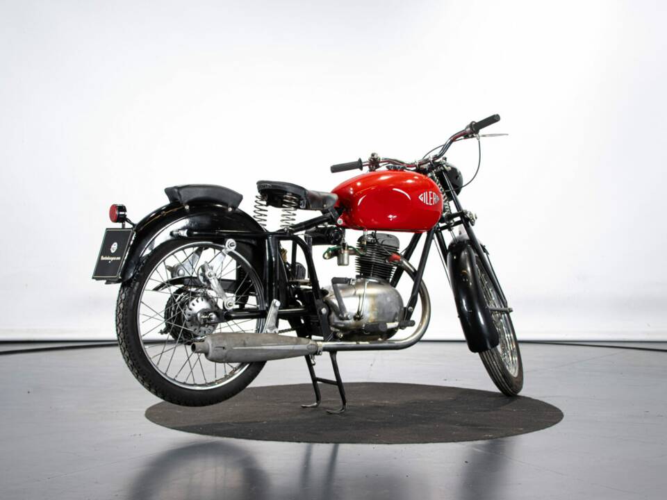 Bild 4/50 von Gilera 150 Sport (1951)