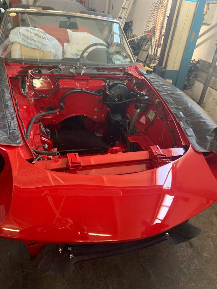 Image 20/21 of Alfa Romeo 1.6 Spider (1991)