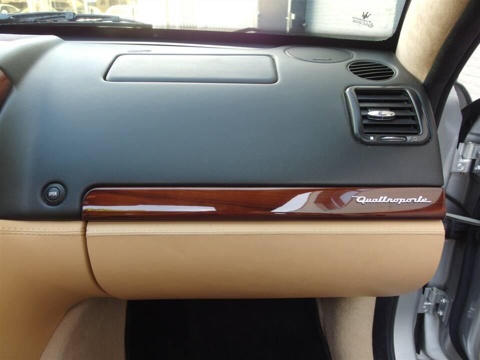 Bild 52/99 von Maserati Quattroporte 4.2 (2007)