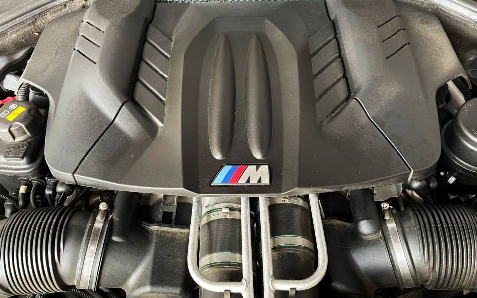 Image 2/47 de BMW M5 (2016)