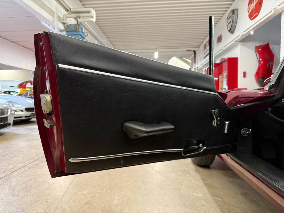 Imagen 6/14 de Jaguar E-Type V12 (1976)